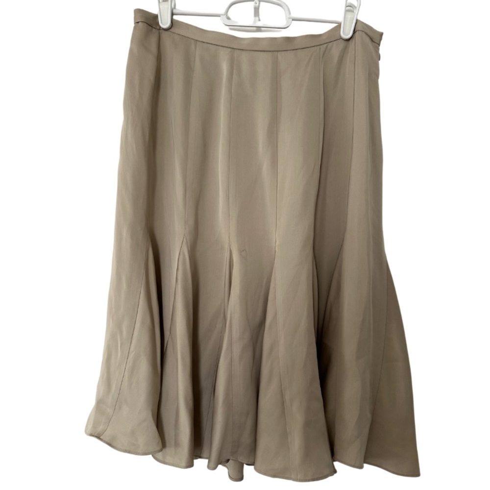 Calvin Klein silk skirt with godet ruffles, size 6, champagne